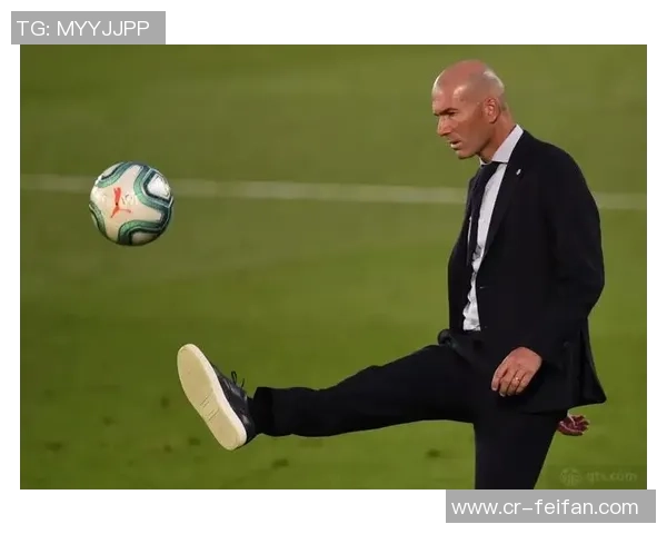 尤文旧将回忆齐达内首次训练表现如同外星人降临般震撼人心